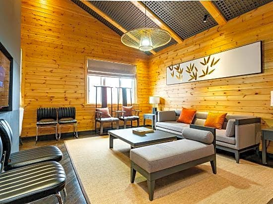 Howard Johnson Life Parkview Yuqing