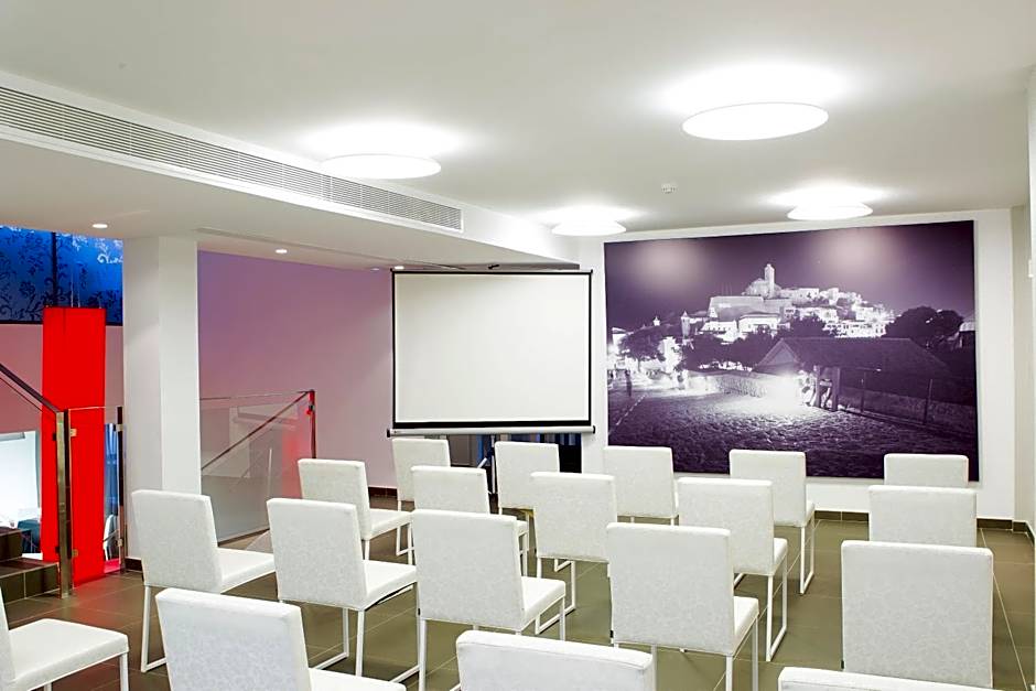 Migjorn Ibiza Suites & Spa