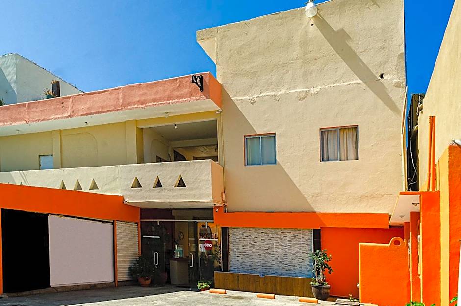 OYO Hotel Cabo Del Sur