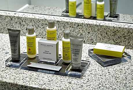 Superior Room, 1 Queen Bed with Sofa bed (1 Queen Bed and 1 Double Sofa Bed)