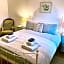 Westbury Cross House Bed & Breakfast