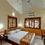 Sandalwood Hotel & Suites
