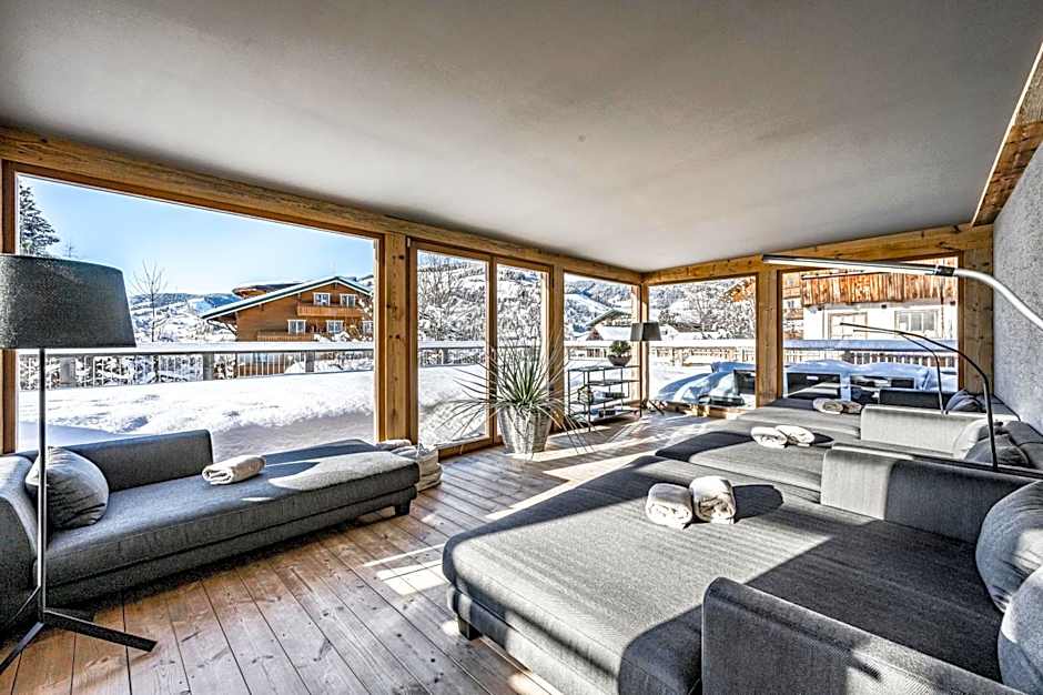 ALMMONTE SENSUM SUITES - Funky Living Hotel