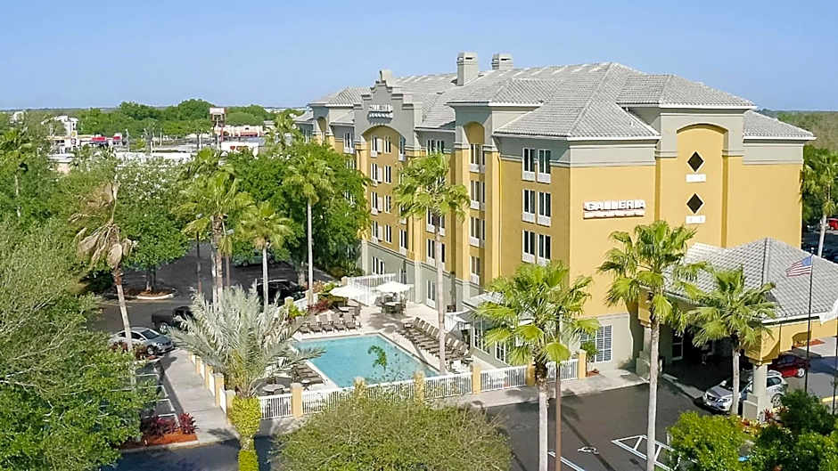 Galleria Palms Orlando - Free Theme Park Shuttles