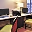 La Quinta Inn & Suites/New River Gorge National Park