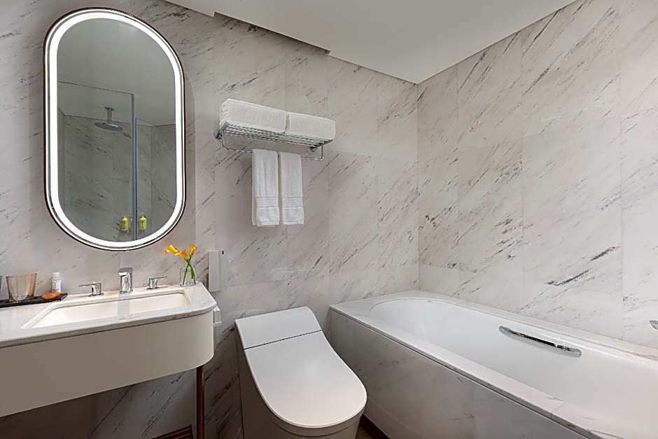 Sunworld Dynasty Hotel