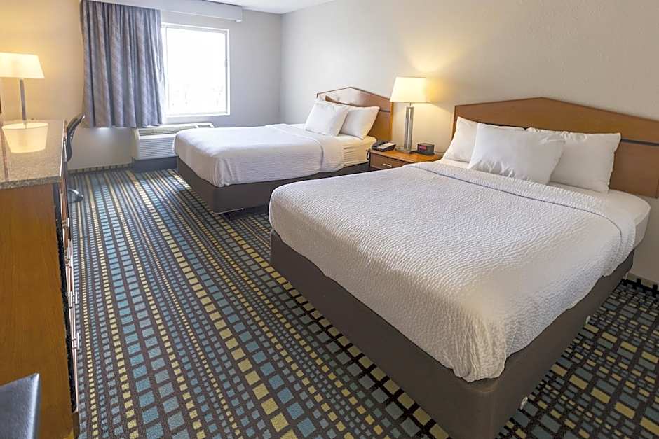 Days Inn by Wyndham Florence Cincinnati Area