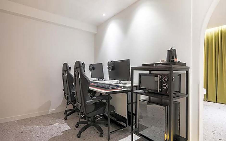 Hotel Casa Osteria in Indong, Gumi