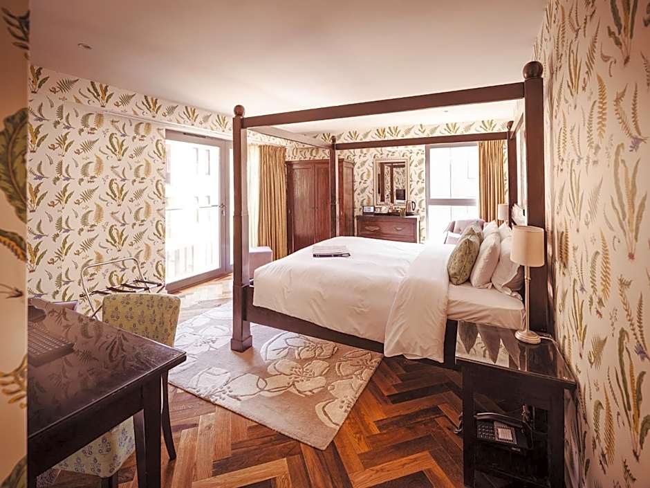 The Varsity Hotel & Spa