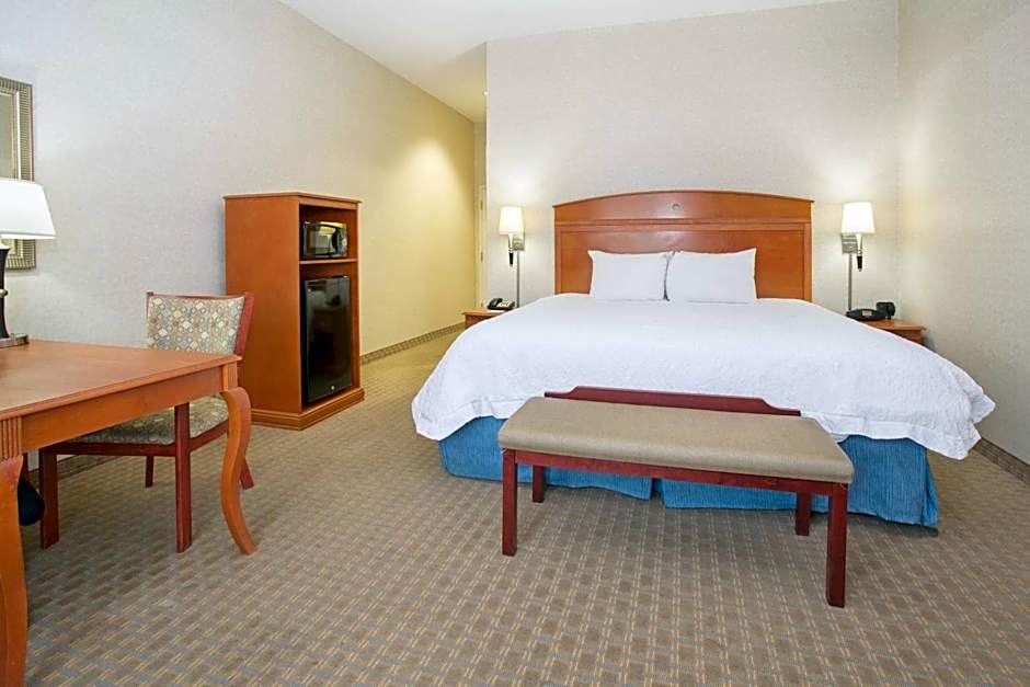 Hampton Inn By Hilton Santa Rosa