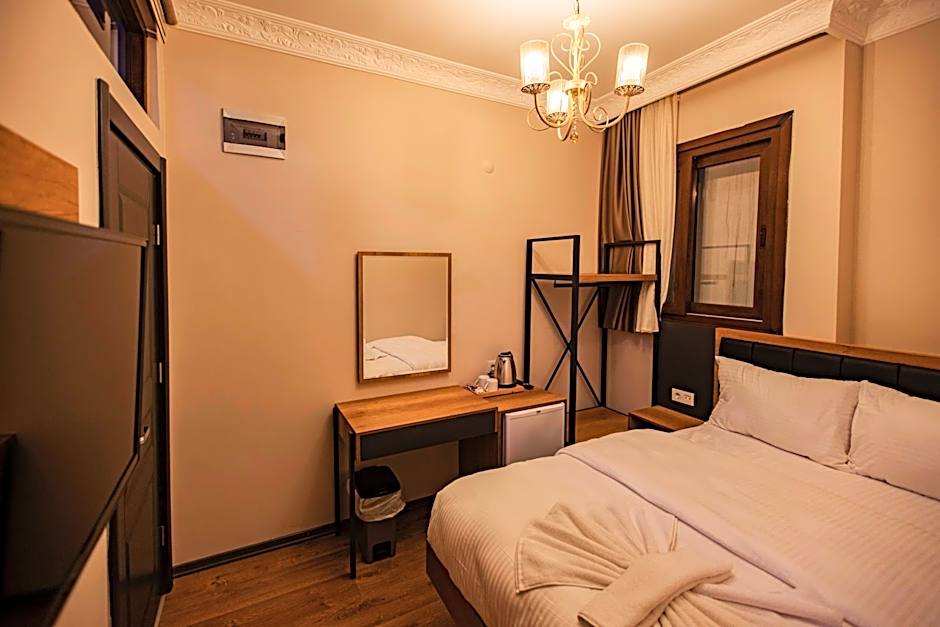 Grand Balyan Hotel & Restaurant