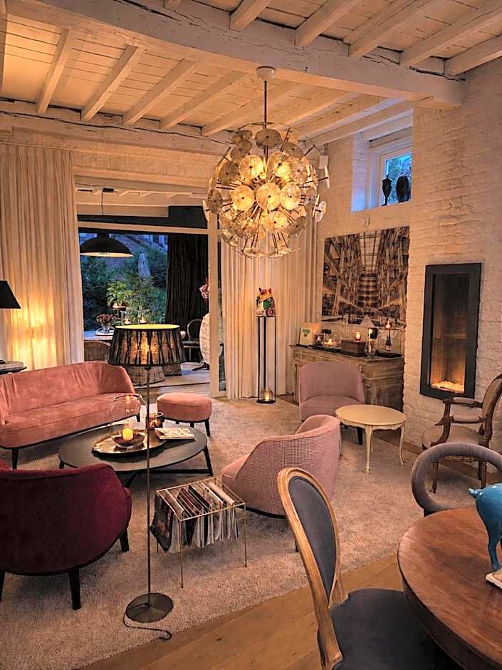 Maison Amodio Boutique B&B