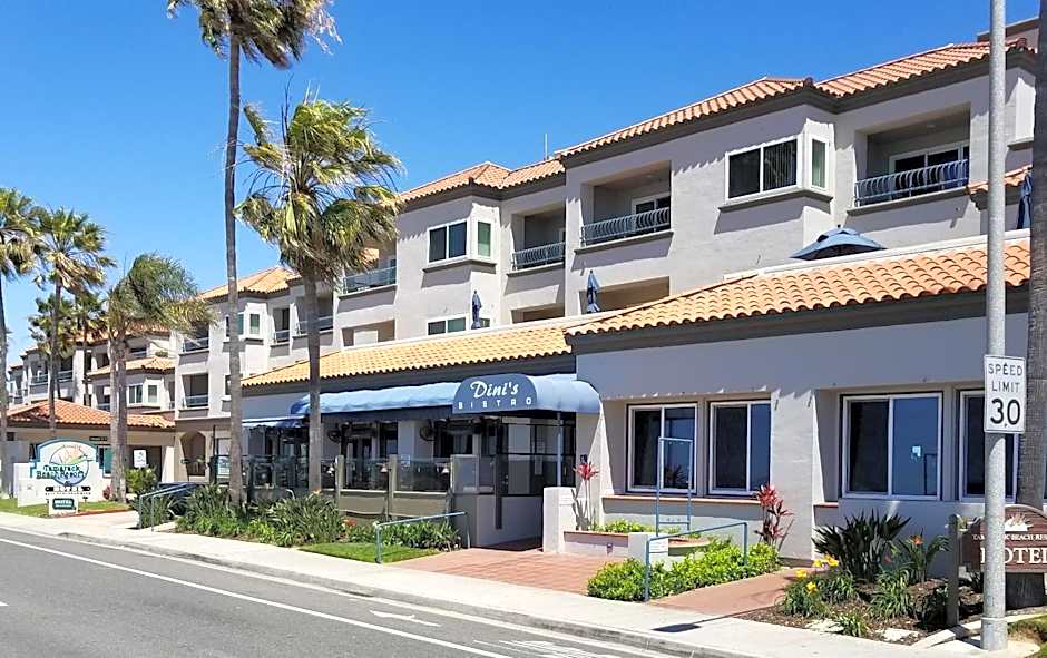 Tamarack Beach Hotel