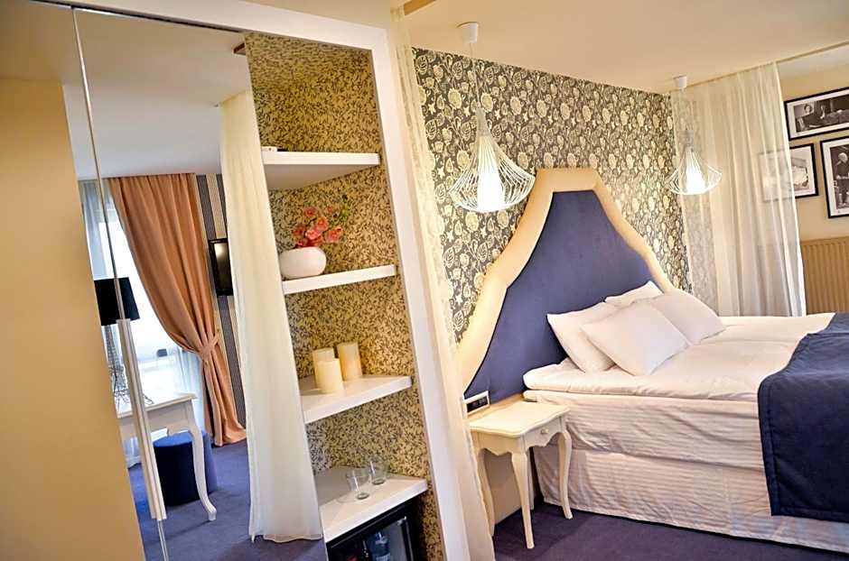 Hotel Capitolina City Chic