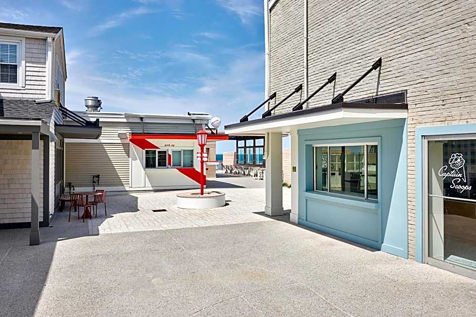 Sea Crest Beach Resort