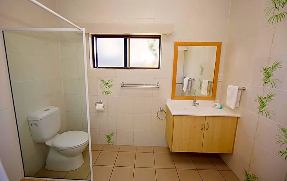 Apollo Jewel Beachfront Apartments