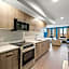 Holiday Inn Express And Suites Bronx NYC By IHG