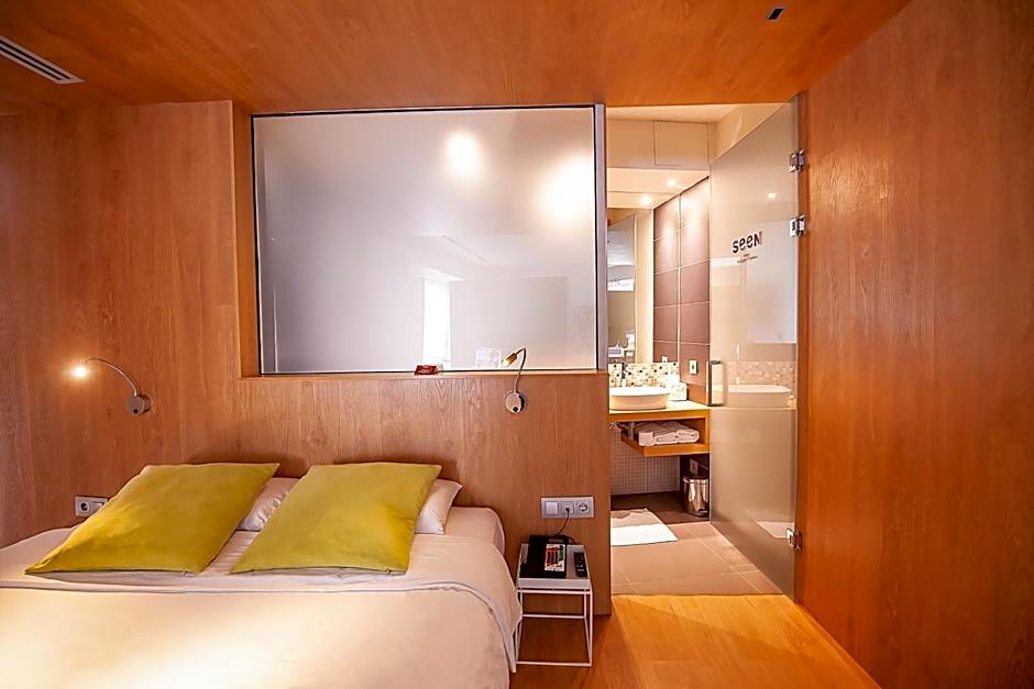 Seen Hotel Abidjan Plateau