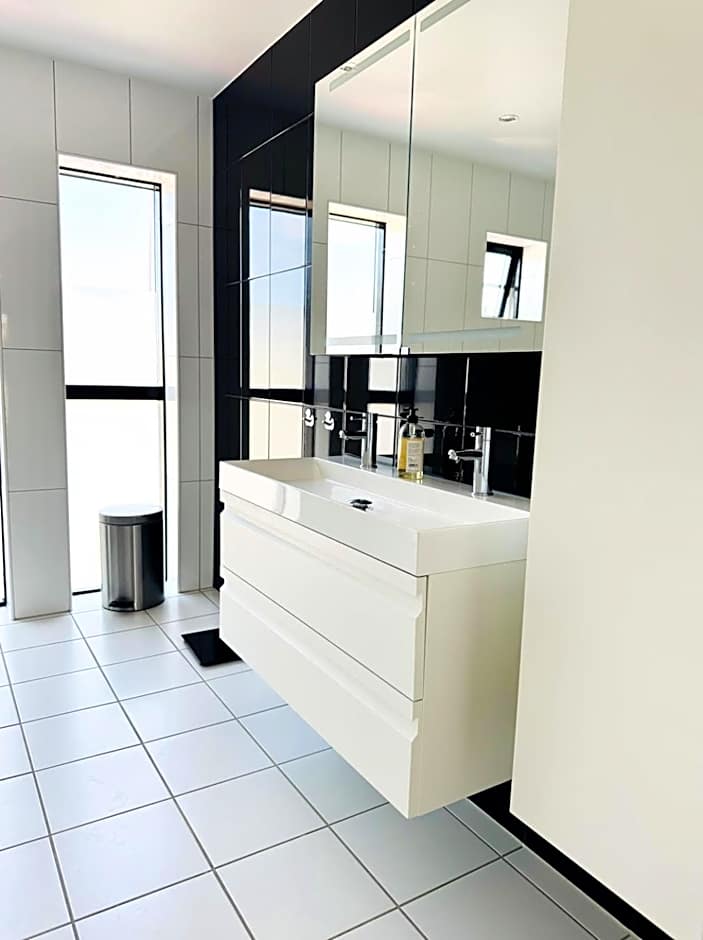 Hotell Bistro Port Sud