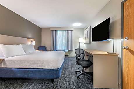 Queen Room - Disability Access/Non-Smoking