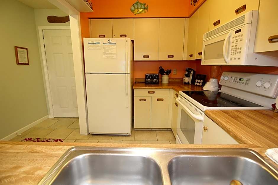 Admirals View III by KEES Vacations