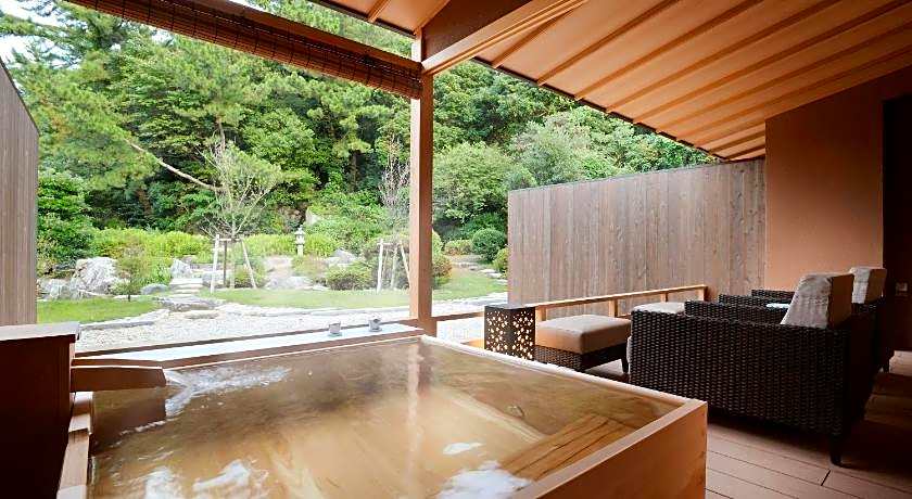 Toba Hotel International Shiojitei