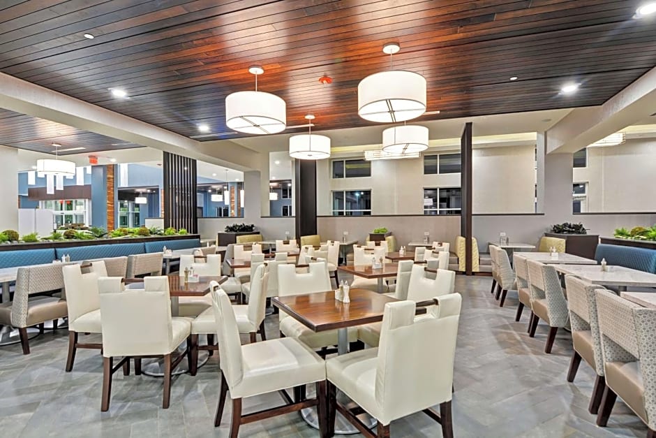 Embassy Suites By Hilton Plainfield Indianapolis Airport