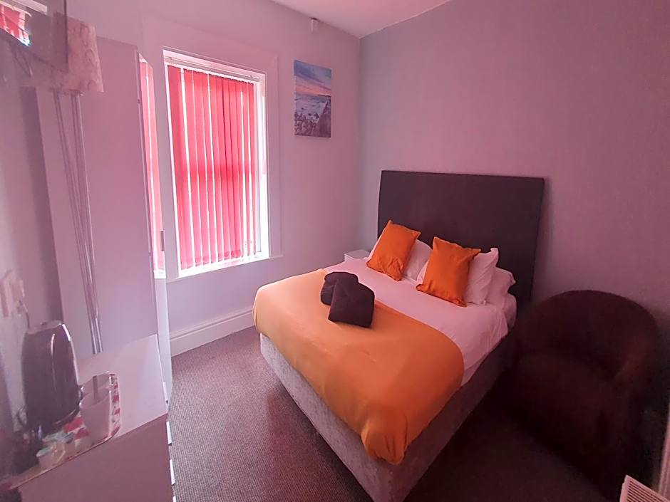 Las Palmas Hotel by the Sea