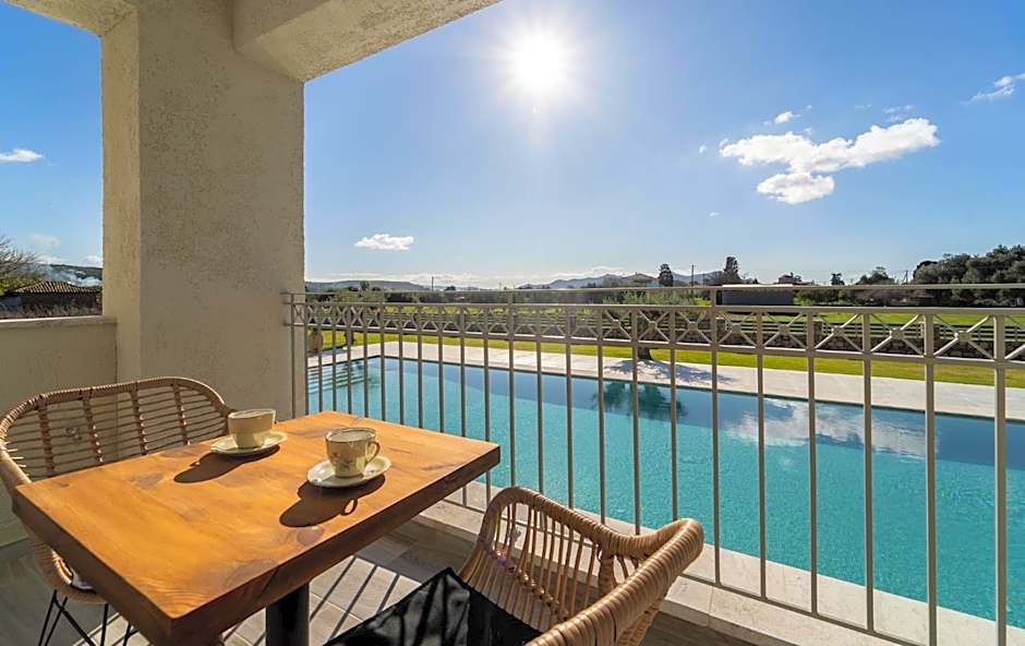 CARLOS MANSION LUXURY SUITES