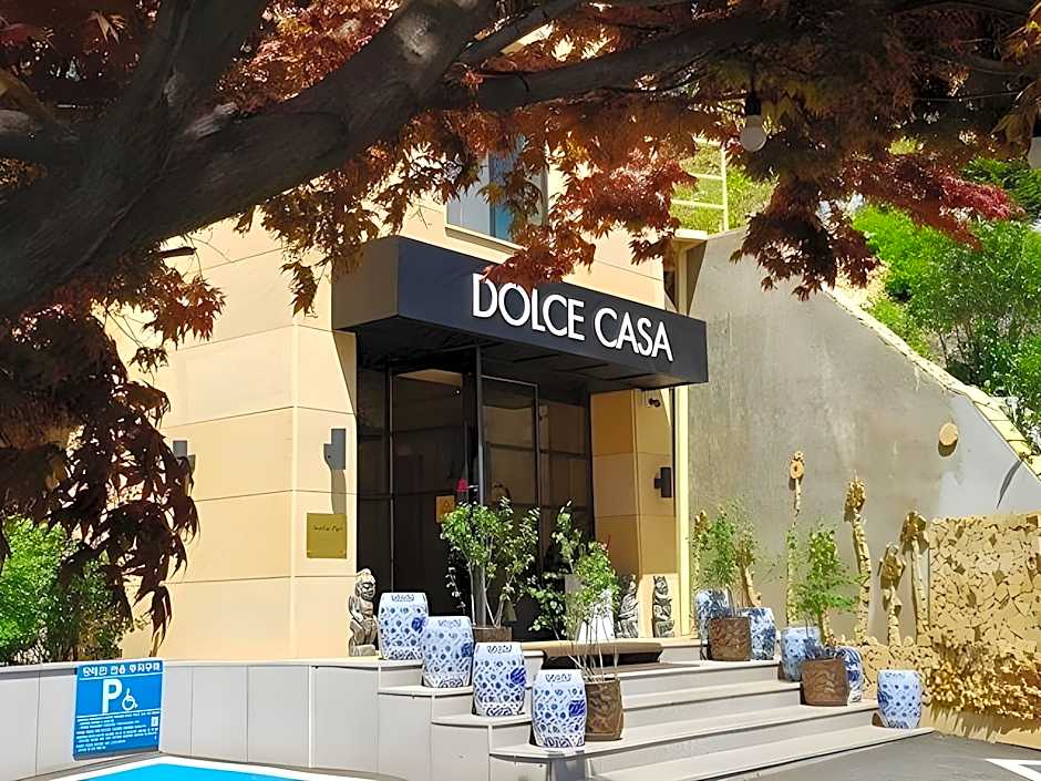 Namyangju Bukhangang Dolcecasa Hotel