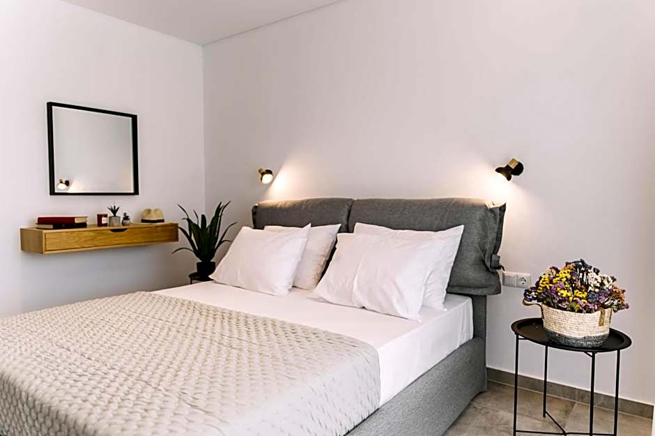 BLUE STONE Luxury Suites