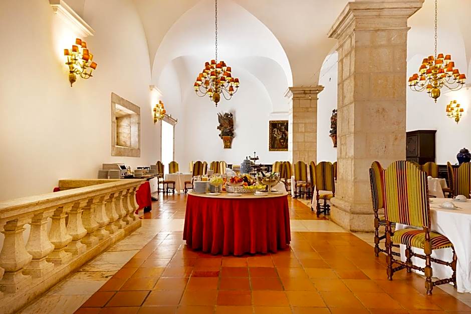Pousada Castelo de Estremoz - Historic Hotel
