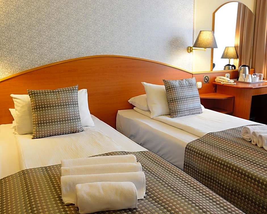 Hotel Orion Várkert