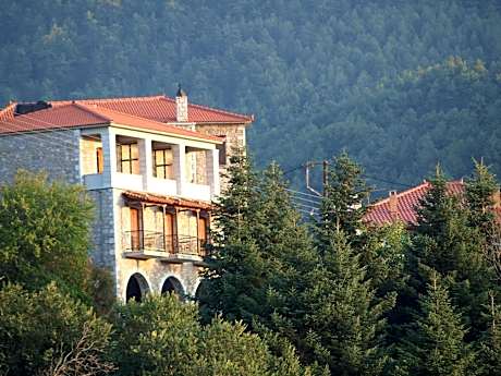 Παραδοσιακός Ξενώνας Βαμβακούς