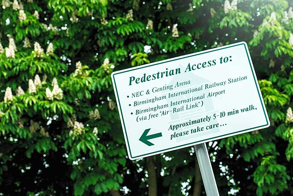 Arden Hotel And Leisure Club