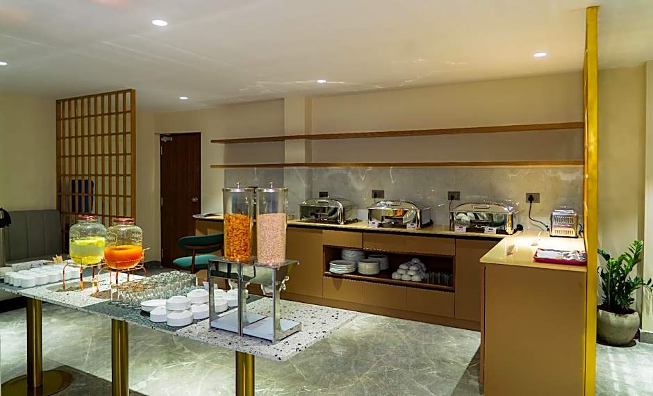 Trunk and Trolley Gachibowli