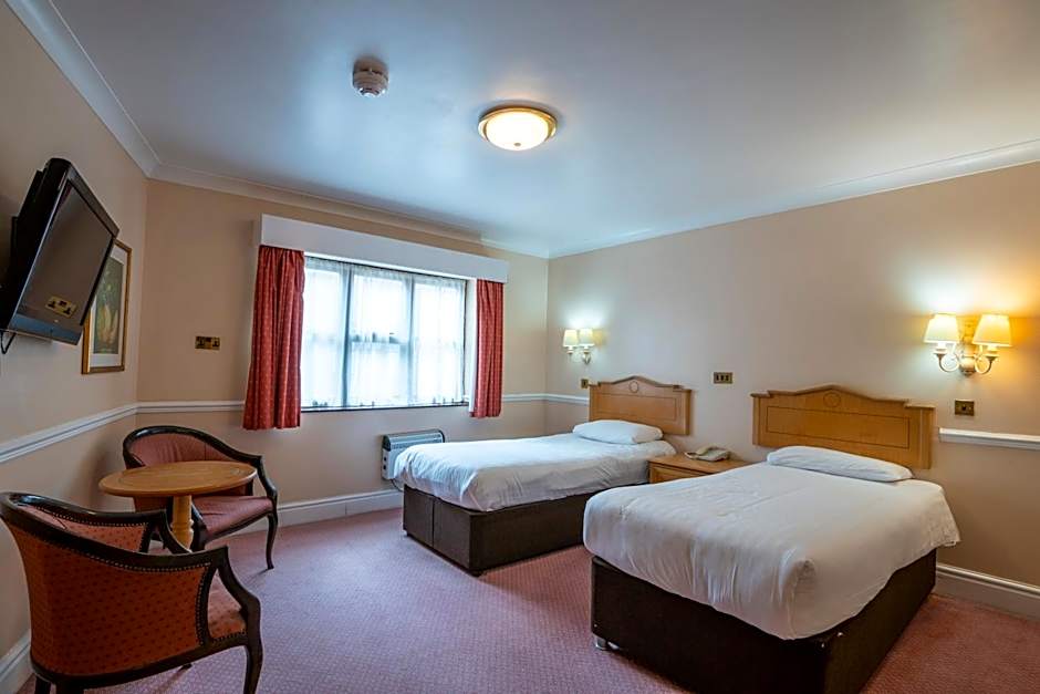 Beaufort Park Hotel