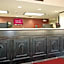 Red Roof PLUS+ Chicago - Hoffman Estates