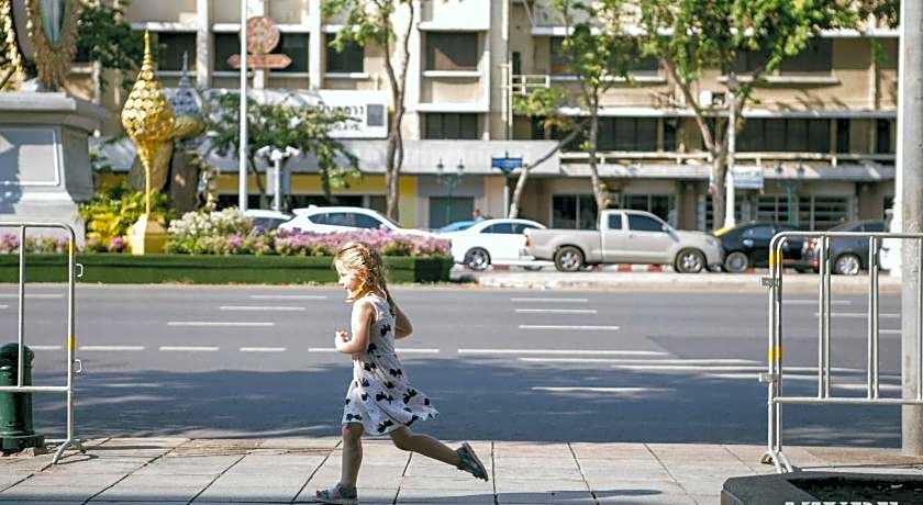 Azure Hostel Bangkok