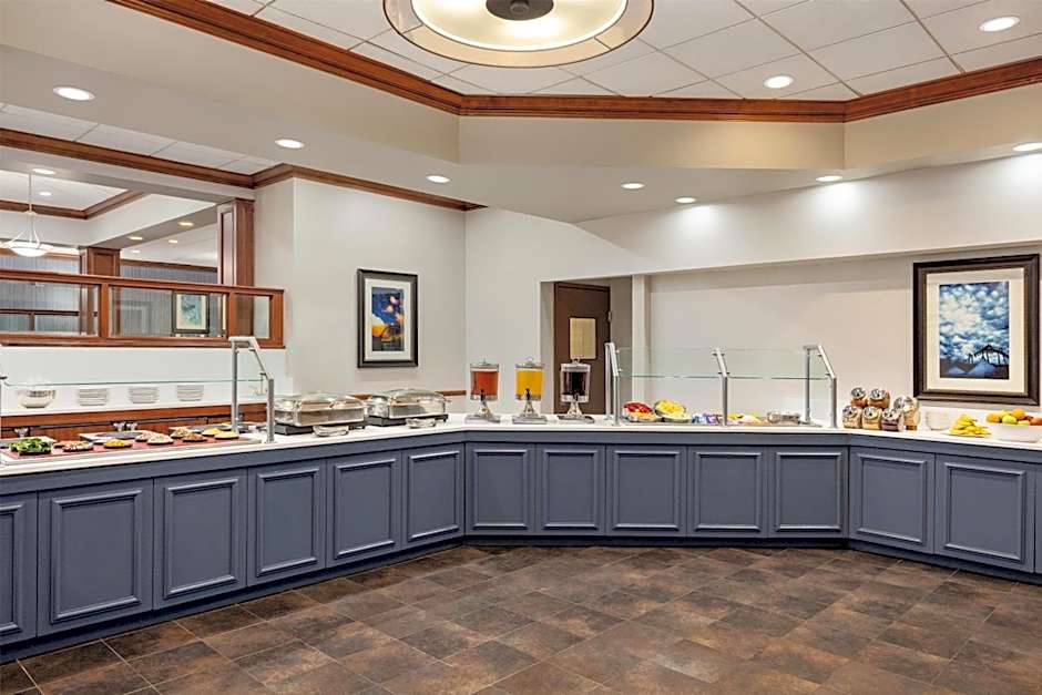 DoubleTree By Hilton Pittsburgh-Green Tree