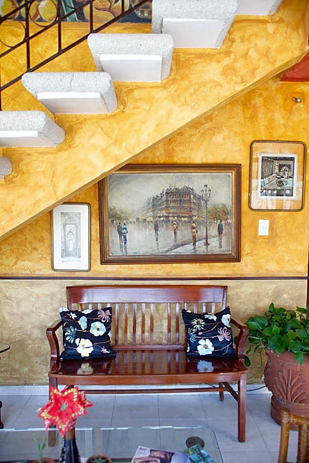 Hotel La Casona Real