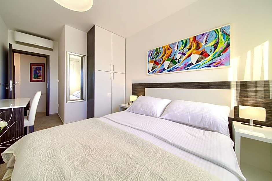 Villa Miracle 1 with heated pool