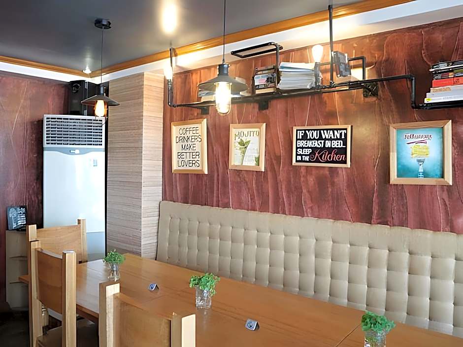 Candice Lucy Hotel Caticlan