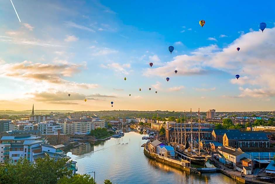 The Rodney Hotel Clifton Village