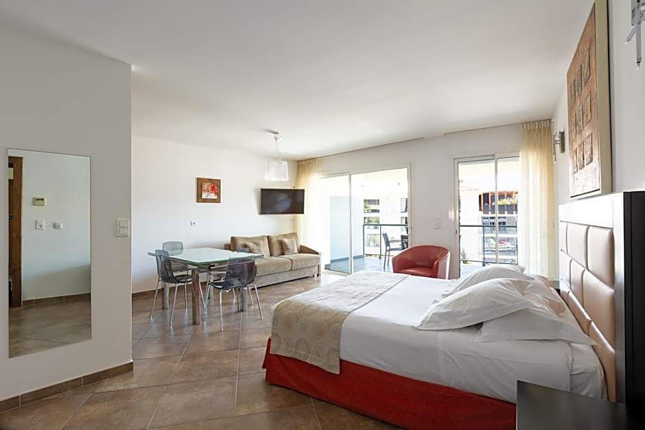 Photo 1 of 4 of Junior Suite
