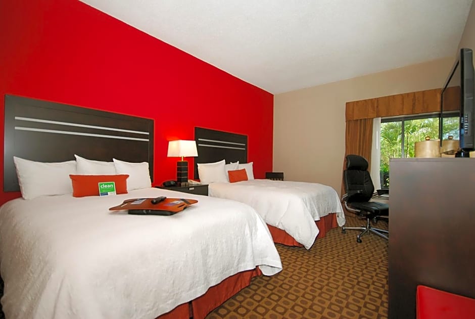 Hampton Inn Fort Myers-Airport & I-75