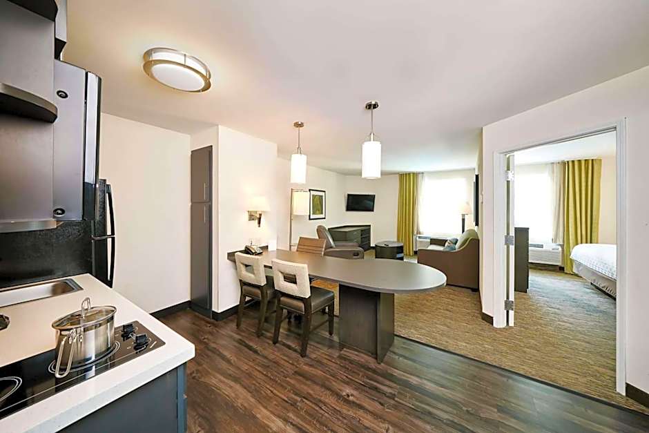 Photo 1 of 8 of 1 Bedroom 1 Queen Bed Suite, Mobility Accessible, Roll in Shower