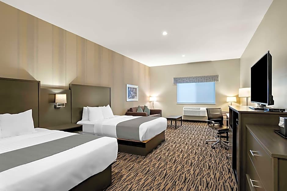 Best Western Sawtooth Inn And Suites