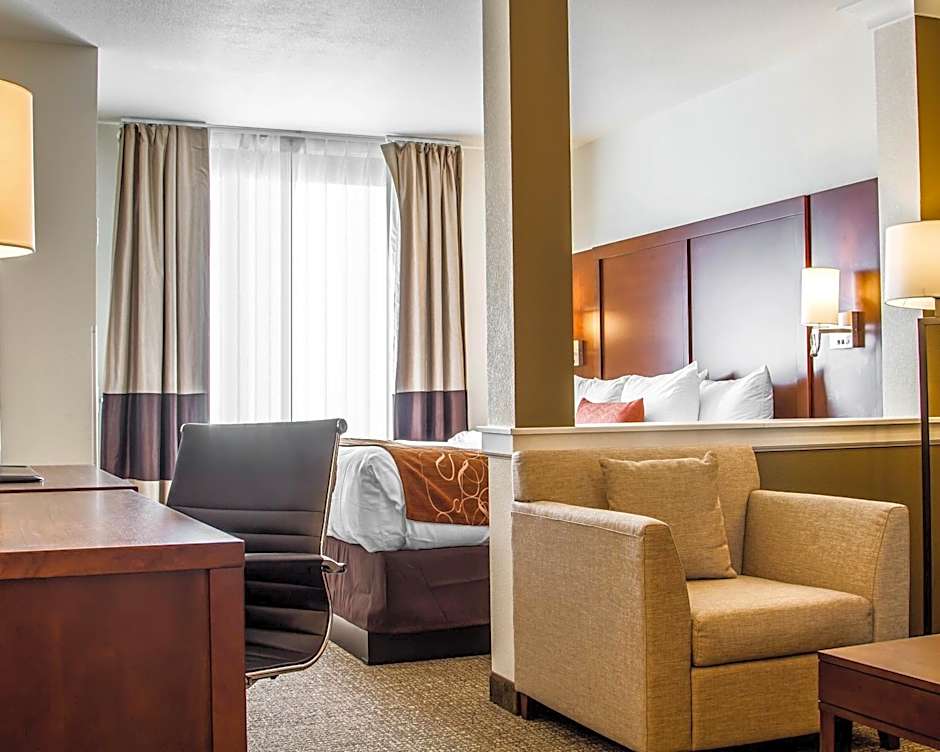 Comfort Suites Woodland - Sacramento Airport