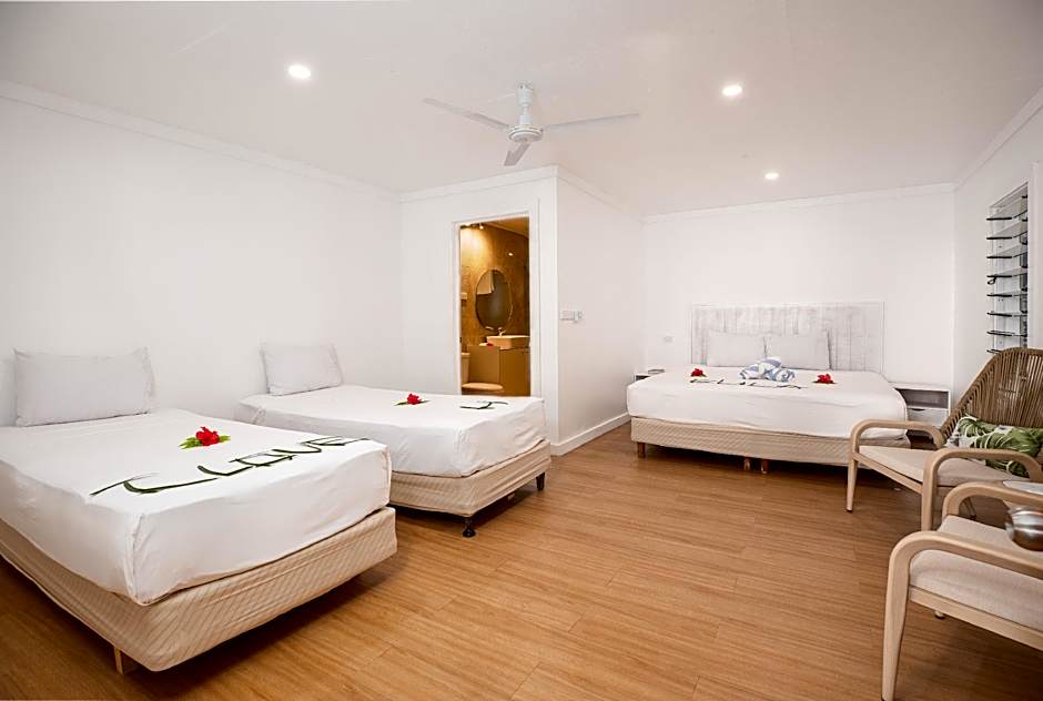 Photo 1 of 3 of Family Suite, Ocean front